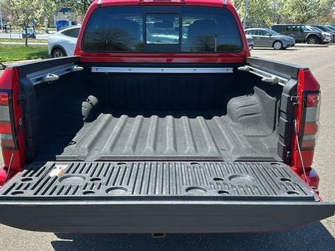 Certified 2022 Nissan Frontier SV w/ SV Premium Package AWD/4WD image 27