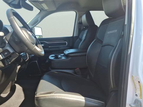 Used 2024 RAM 2500 Laramie w/ Safety Group AWD/4WD image 15
