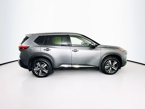 Used 2023 Nissan Rogue SL image 10