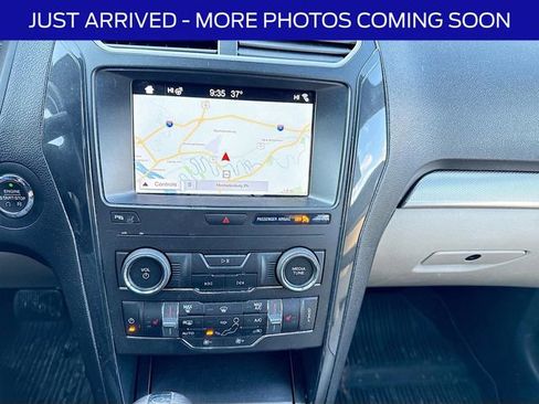 Certified 2019 Ford Explorer XLT w/ Equipment Group 201A image 13