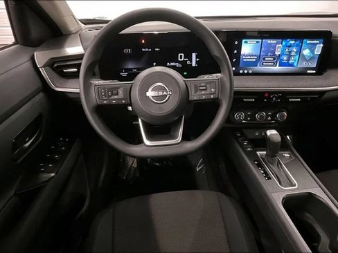 New 2026 Nissan Kicks S FWD image 19