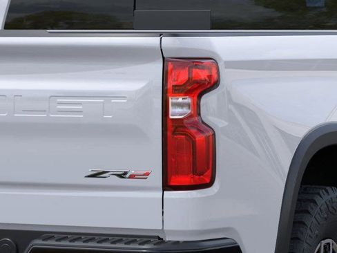 New 2026 Chevrolet Silverado 1500 ZR2 AWD/4WD image 11