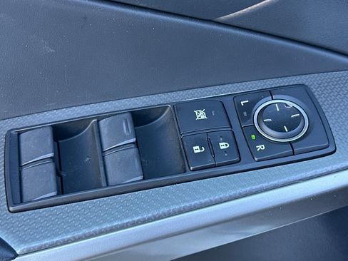 Used 2017 Lexus IS 350 F Sport image 13