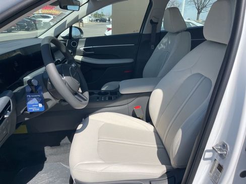 New 2026 Hyundai Sonata SE FWD image 15
