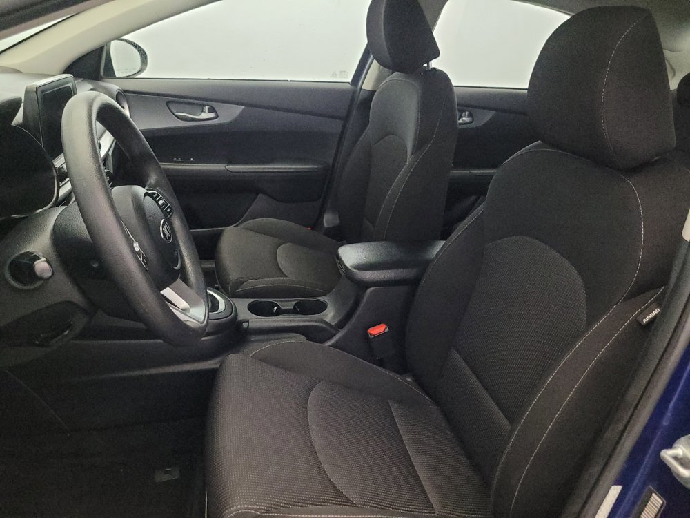 Used 2021 Kia Forte LXS FWD image 17