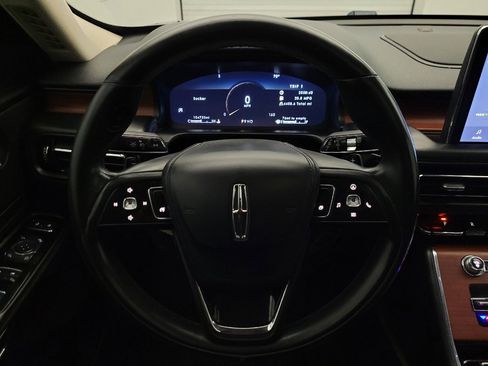 Used 2021 Lincoln Aviator Reserve RWD image 22