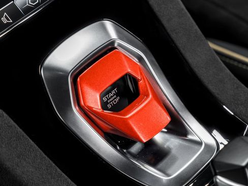 Used 2024 Lamborghini Huracan Tecnica RWD image 30