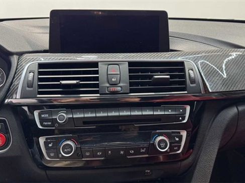 Used 2020 BMW M4 Coupe w/ Competition Package image 23