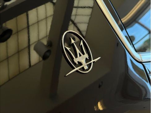 Used 2019 Maserati Ghibli RWD image 35