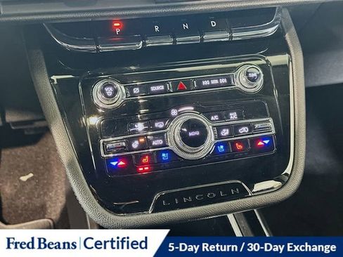 Used 2021 Lincoln Corsair Standard w/ Equipment Group 101A image 23
