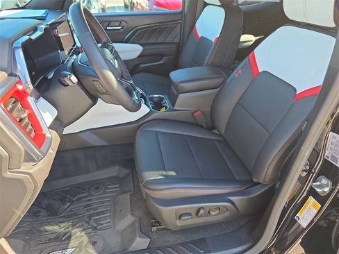 Certified 2023 GMC Canyon AT4X image 13