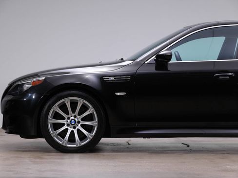 Used 2006 BMW M5 image 25