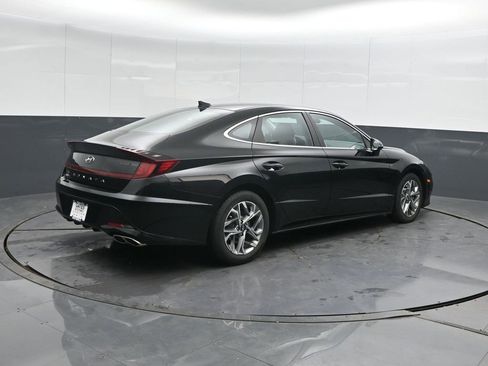 Used 2023 Hyundai Sonata SEL image 2