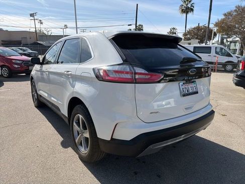 Used 2021 Ford Edge SEL w/ Convenience Package image 5