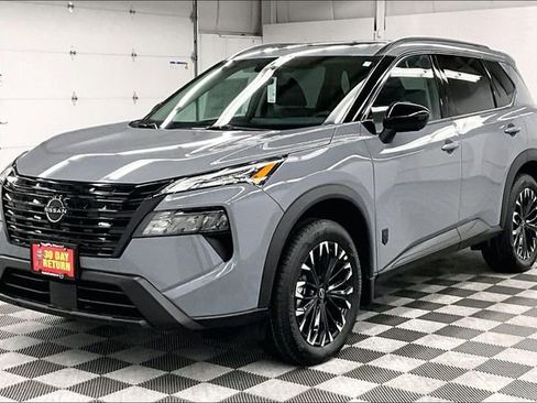 New 2026 Nissan Rogue SV AWD/4WD image 2