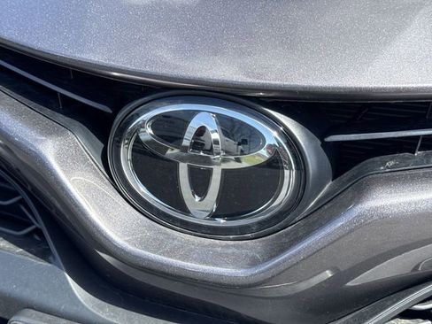 Used 2024 Toyota Camry SE image 27