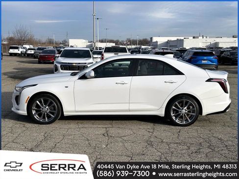 Used 2022 Cadillac CT4 Sport image 2