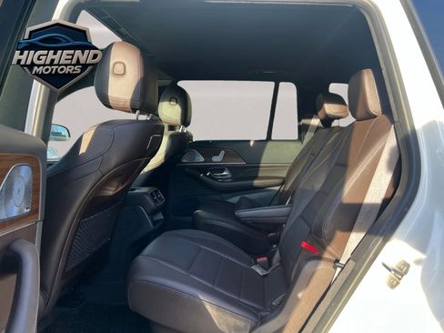 Used 2020 Mercedes-Benz GLS 450 4MATIC image 18