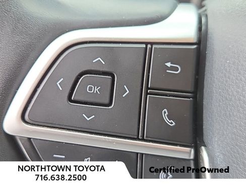 Used 2022 Toyota Highlander Platinum image 23