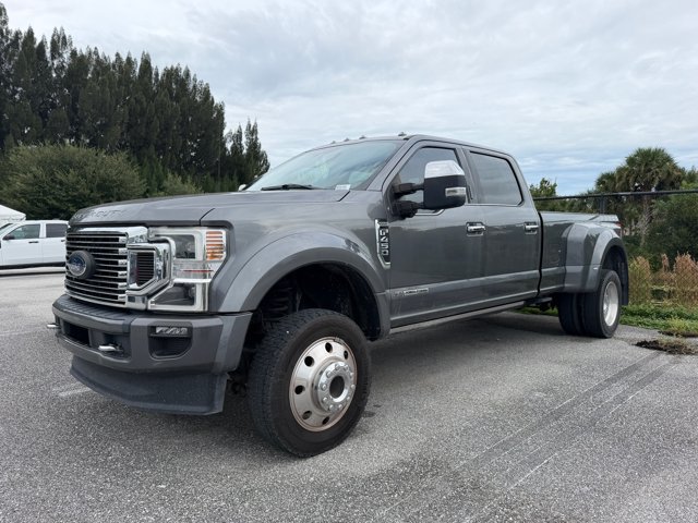 Used 2022 Ford F450 Platinum w/ FX4 Off-Road Package AWD/4WD image 4