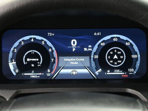 Used 2024 Toyota Tacoma TRD Sport AWD/4WD image 8