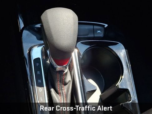 Used 2025 Chevrolet Trax RS w/ Driver Confidence Package FWD image 17