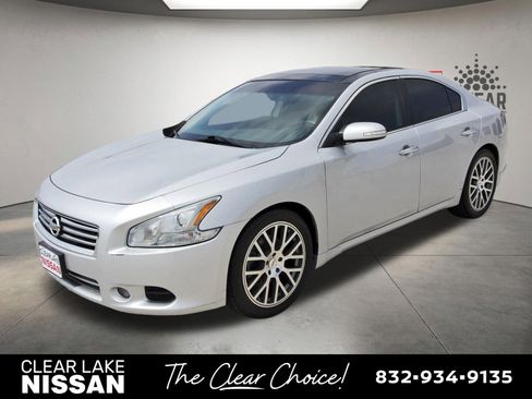 Used 2014 Nissan Maxima 3.5 SV w/ Premium Package FWD image 3