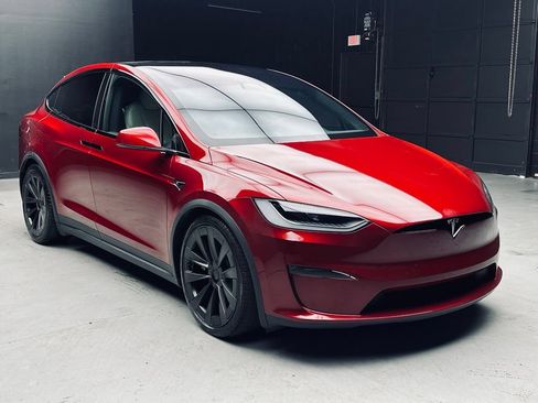 Used 2023 Tesla Model X AWD/4WD image 8