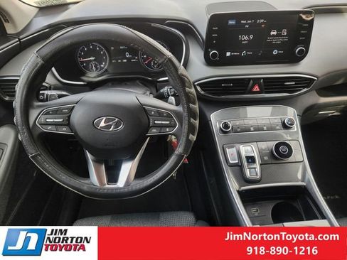Used 2023 Hyundai Santa Fe SE image 28