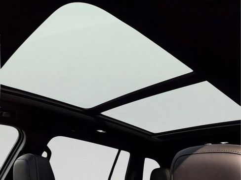 New 2026 GMC Acadia Denali w/ Super Cruise Package image 19