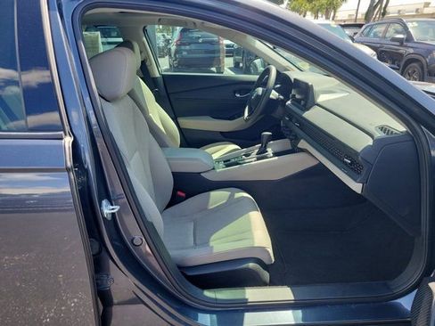 Used 2023 Honda Accord EX image 7