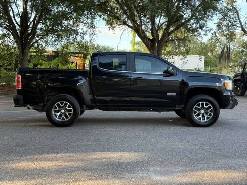 Used 2015 GMC Canyon SLE w/ All-Terrain Package RWD image 4