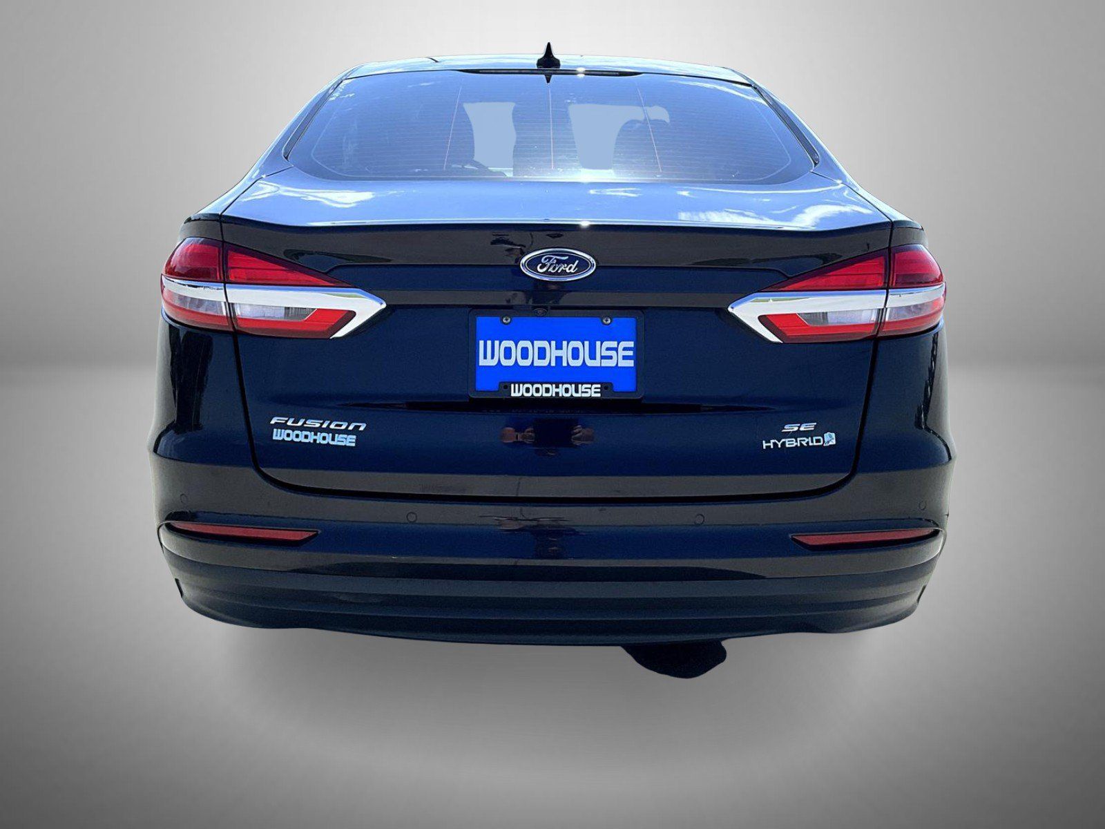 Used 2019 Ford Fusion SE FWD image 6