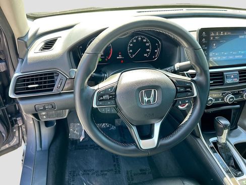 Used 2018 Honda Accord EX-L image 11