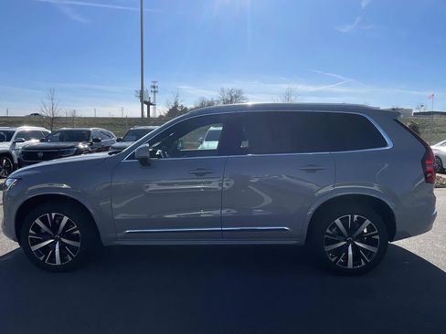 New 2026 Volvo XC90 B5 Core image 5