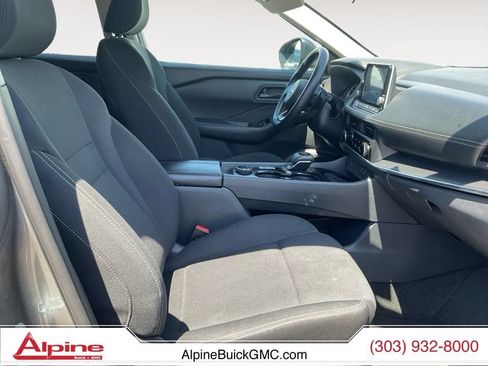 Used 2024 Nissan Rogue S AWD/4WD image 15