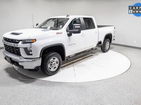 Used 2022 Chevrolet Silverado 2500 LT w/ Convenience Package image 33