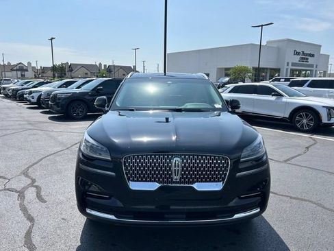 Used 2022 Lincoln Aviator Reserve w/ Elements Package Plus AWD/4WD image 3