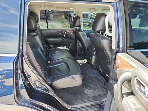 Used 2018 Nissan Armada SL image 23