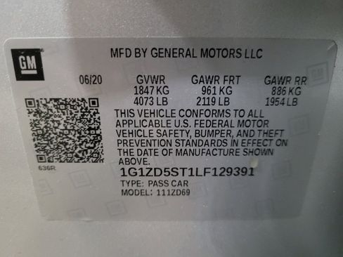 Used 2020 Chevrolet Malibu LT FWD image 33