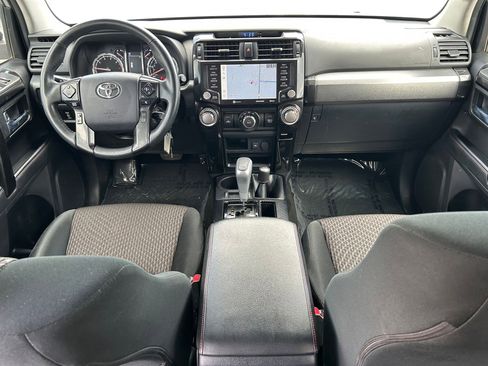 Used 2021 Toyota 4Runner TRD Off-Road AWD/4WD image 24