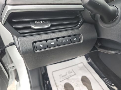 Used 2025 Nissan Altima 2.5 SL image 17