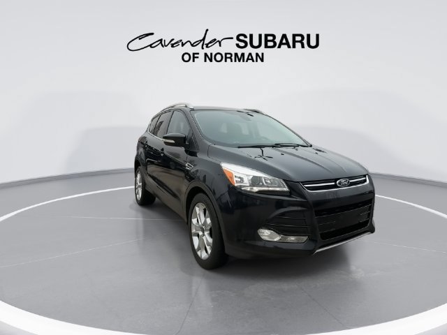 Used 2014 Ford Escape Titanium w/ Equipment Group 401A FWD image 3