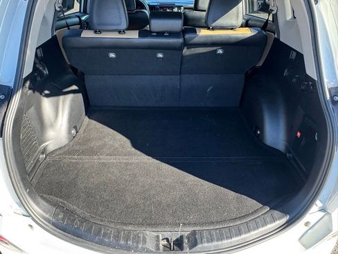 Used 2016 Toyota RAV4 Limited image 30