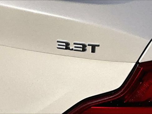 Used 2021 Genesis G70 3.3T w/ Sport Package RWD image 27
