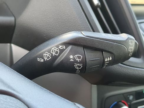 Used 2018 Ford Escape SEL image 28