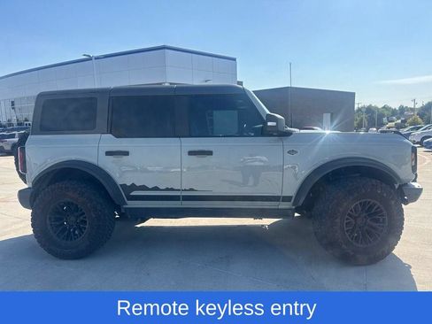 Used 2023 Ford Bronco Wildtrak AWD/4WD image 7
