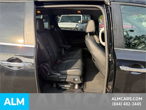 Used 2022 Honda Odyssey Touring image 5