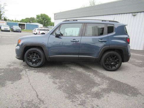 Used 2020 Jeep Renegade Altitude FWD image 8