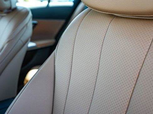 New 2026 Mercedes-Benz E 350 4MATIC Sedan image 24